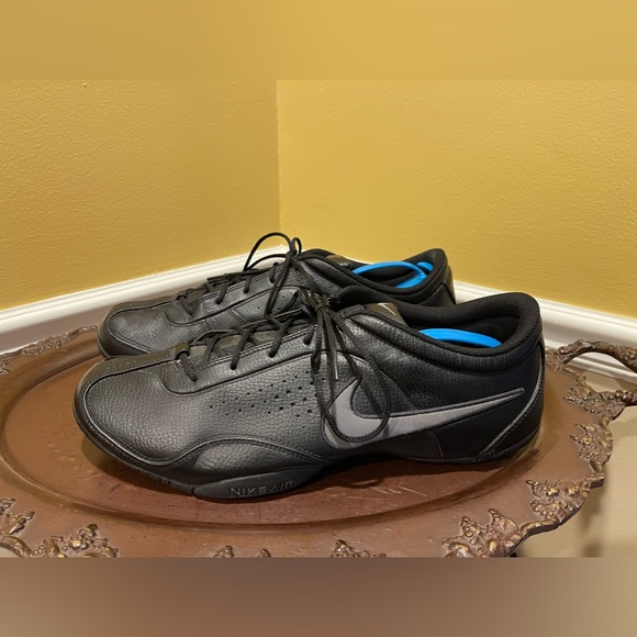 Men’s Nike Air Shoes - Picture 5 of 9